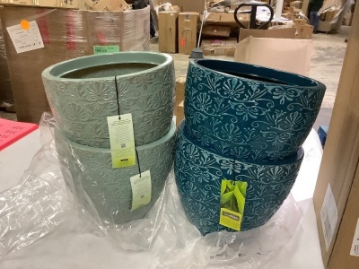 Lot of 4 Grosfellix 12 inch lightweight planters