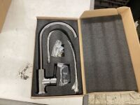 Single Handle Kitchen Faucet