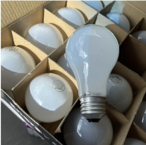 Feit Electric 60W Energy Saver Halogen Energy Saving, Dimmable, Instant Full Brightness, 1000 hour lifespan, Bright white light 3000K case of 6 x 16packs $80.70 (96 bulbs)