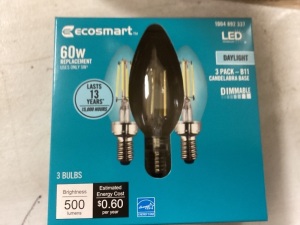 Ecosmart 60 watt light bulbs. Lot of 4 packs, 3 bulbs per pack