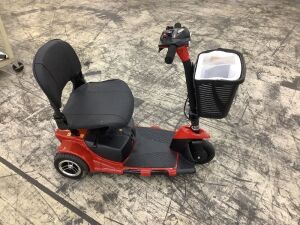 3 Wheel Electric Mobility Scooter - No Armrests, Needs Seat Height Pin 