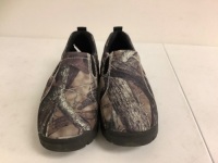 Red Head Camo Slip On Shoes, Size 8M, Appears New