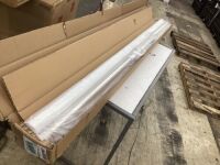 LopBast 100"&nbsp;Projector Screen with Stand&nbsp;