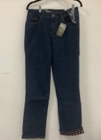 Natural Reflections Jeans, Size 6, Appears New