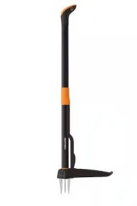 Fiskars Stand up 4 Claw Garden Weeder with 34in Handle 