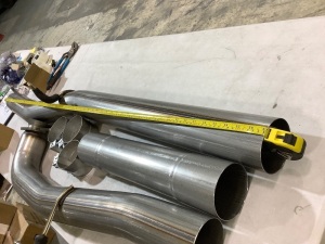 Exhaust pipes and parts for unknown vehicle