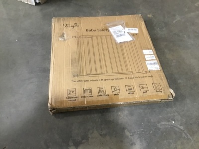 KingSo Baby Safety Gate - Appears New 