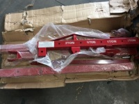 Folding Hydraulic Shop Crane 2Ton Capacity - Unknown Condition