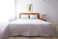 Comfyday Hexagon Stitch Quilt Bedding Set, Queen Size Lightweight Quilt & 2 Shams, Grey - Appears New&nbsp;