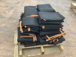 Lot of (40) Moving Blankets, 2 Sizes 