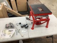 Motorcycle Scissor Jack 300LBS Hydraulic Lift Table - Missing One Caster&nbsp;