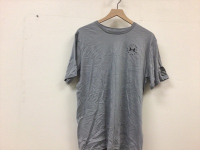 Mens Under Armour T-Shirt, Size L, E-Commerce Return