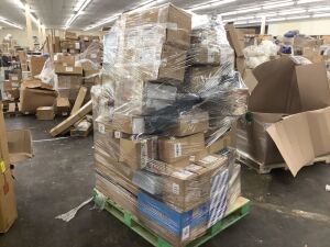 Pallet of Auto Parts & Accessories - Uninspected