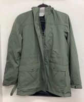 Natural Reflections Essential Reversible Parka for Ladies, M, E-Commerce Return, SOLD AS IS