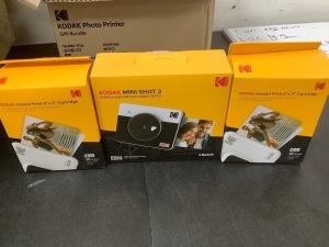 Kodak Photo Printer Gift Bundle