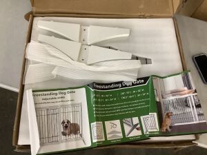 Freestanding Adjustable Pet Gate 