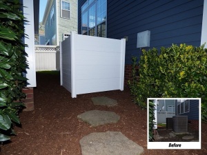 Zippity Outdoor Products Premium Vinyl Privacy Screen, 48"W x 48"H (Unassembled). Appears New