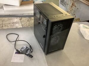 STGAubron Desktop Gaming Computer - Glass Door Cracked