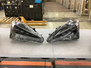 LED Headlight Pair for Lexus 