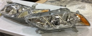 Headlight assembly for unknown vehicle