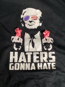 TRUMP t-shirt size Large
