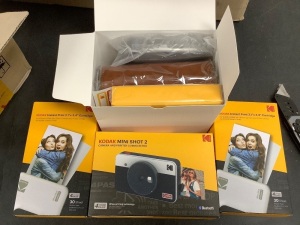 Kodak Photo Printer Gift Bundle