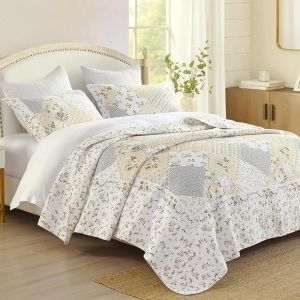 SahSahCasa 100% Cotton 120"x102" Oversized Queen Bedspread Coverlet Quilt Set