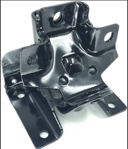 PartsFlow Engine Motor Mount Front Right or Left for Chevrolet Cadillac GMC 4.8 5.3 6.0 L A5327 15041508