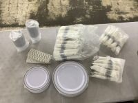 Plastic&nbsp;Dinnerware Set