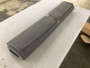 Rubber Drainage Floor Mat 9.5' x 3' 