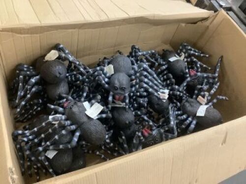 Lot of (25) Giant Tarantulas&nbsp;