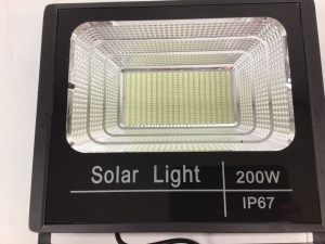 Solar Light 200W, E-Commerce Return, Untested, Sold as is