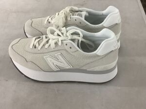 New Balance Platform Sneakers, Size 7 - Authenticity Unknown