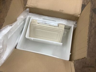 6 Drawer Plastic Storage Unit - Unknown if Complete