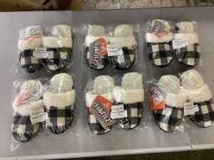 Lot of (6) Pairs of Buffalo Plaid Slippers, Small