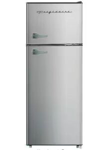 Frigidaire 7.5 cu. ft. Mini Refrigerator in Platinum with Top Freezer