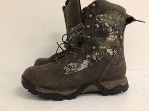 Danner Mens Hunting Boots, 12, E-Commerce Return, Sold as is