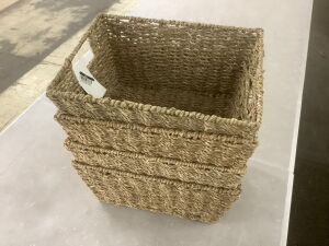 Set of 4 Seagrass Storage Tote Baskets, Laundry Organizer w/ Insert Handles