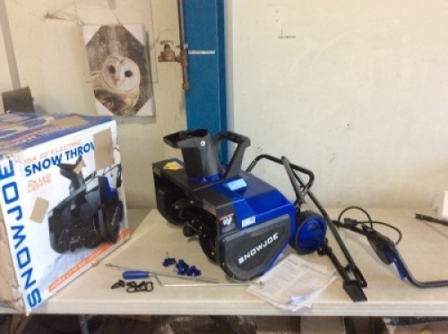 Snow Joe Electric Snow Thrower w/ Dual LED Lights&nbsp;