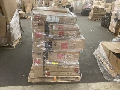 Pallet of Outdoor Christmas Decor - Uninspected