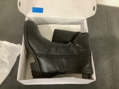 Dream Paris Size 8.5 Women Boots