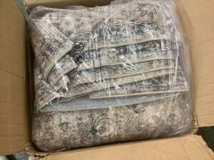 9' x 12' Area Rug 