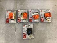 Lot of (5) GE&nbsp;20 Amp 1-Pole Ground Fault Breaker with Self-Test - 1 Has Been Opened