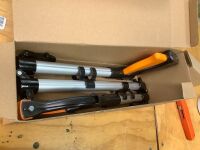 36 Inch Reaching Aid Foldable Grabber Tool