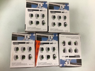 Lot of (5) Gutter mounts for Arlo Camera, Appears new, Sold as is