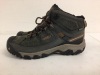 Keen Mens Shoes 11, E-Commerce Return, Sold as is