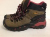 Keen mens Boots, 9D, E-Commerce Return, Sold as is