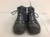 Keen Womens Shoes, 8.5, E-Commerce Return, Sold as is