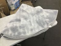 60" Round Rug