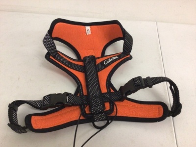 Dog Harness, XL, E-Commerce Return, Sold as is